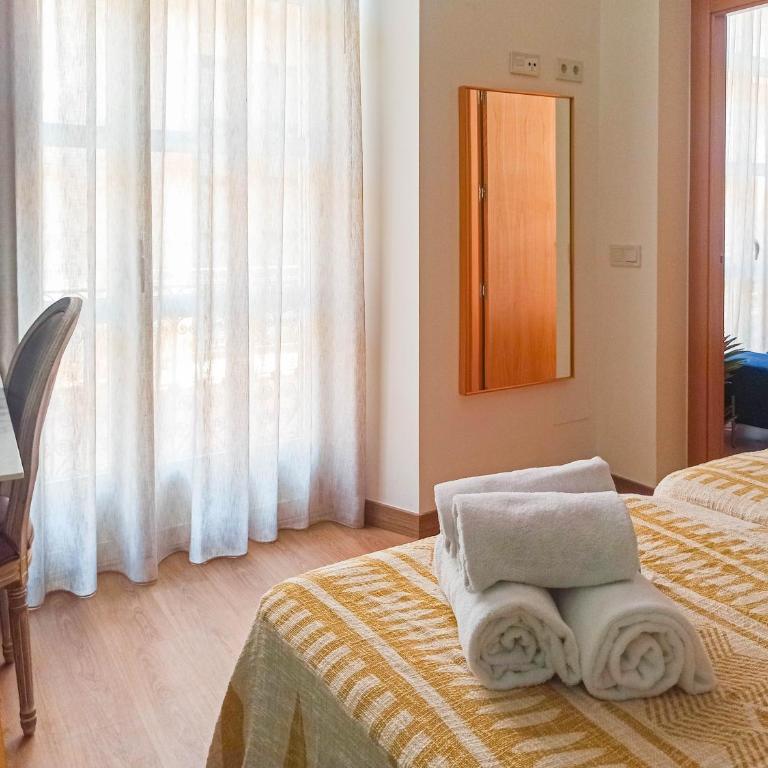 Expoholidays - Plaza Vieja con PARKING gratis - Apartamento de 2 dormitorios - 66