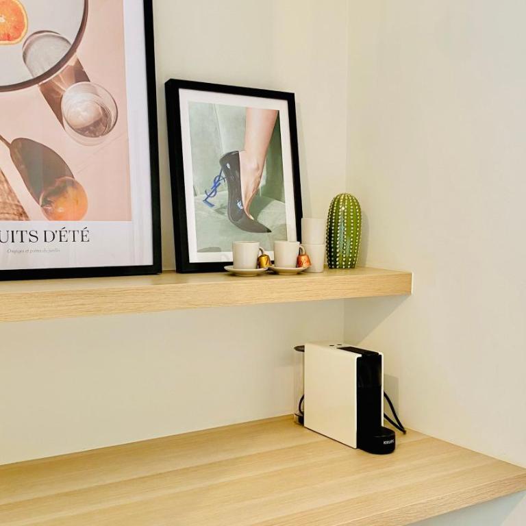 New Designer Studio next to Casino Square with AC & Internet - Studio avec Vue sur Jardin - 8