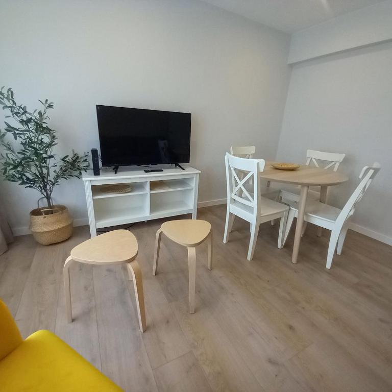 Alojamieto Centro-Playa IV VUT - Apartamento de 2 dormitorios - 3
