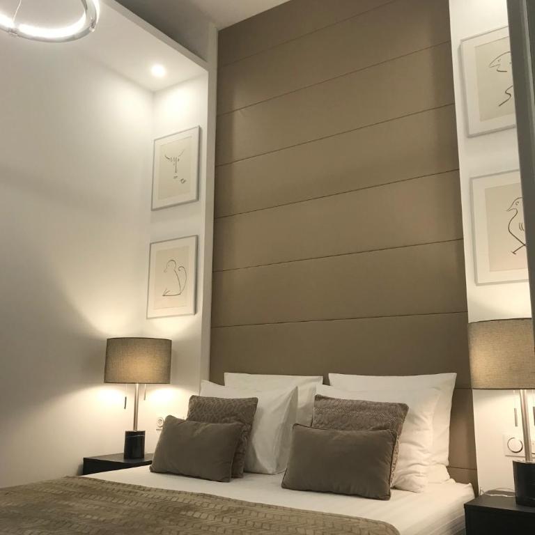 LAZARE Maison de Maître , appartements de standing avec parking privatif à seulement 7 minutes à pied du centre historique de Béziers - Appartement - 4