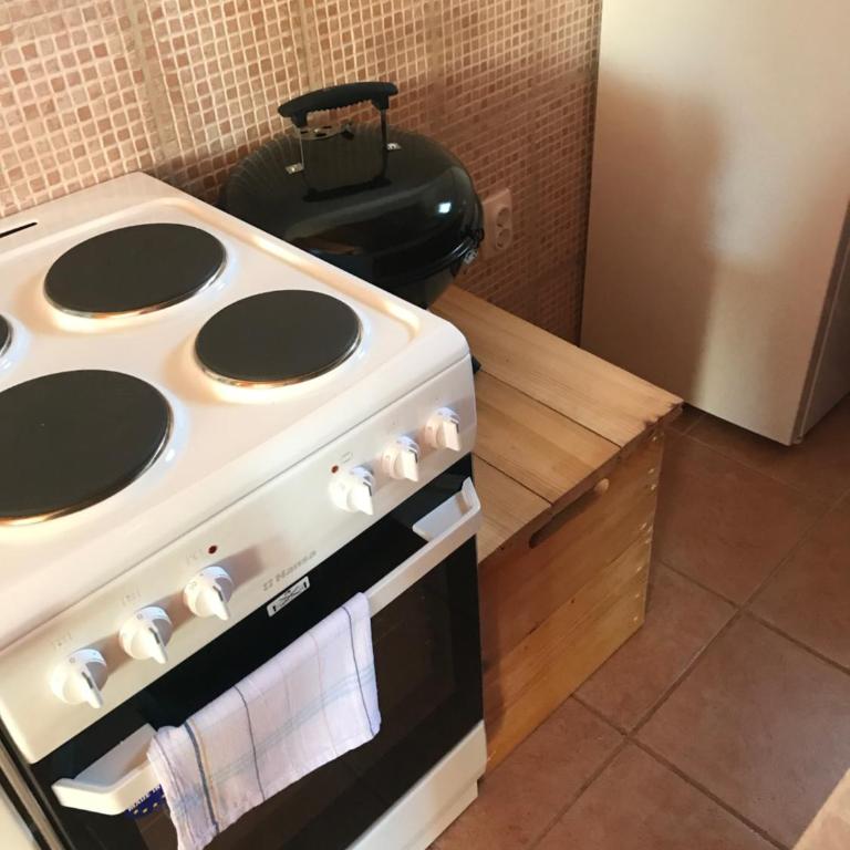 Vista Pitomine - Two-Bedroom Chalet - 32