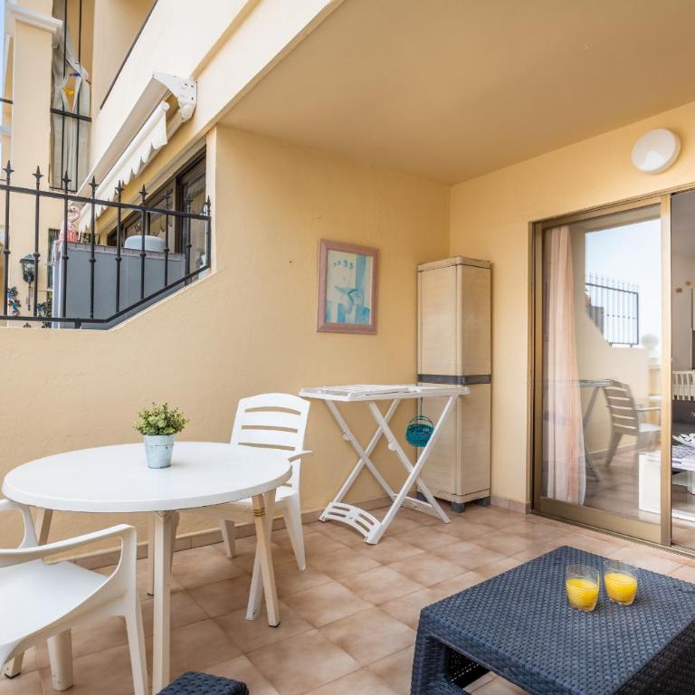 Castle Harbour Phoebe's Flat Los Cristianos by LoveTenerife - Apartamento de 1 dormitorio - 5