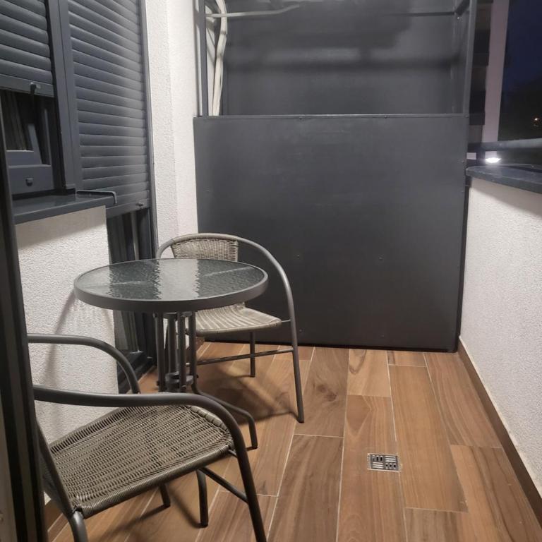 Nika - One-Bedroom Apartment - 12