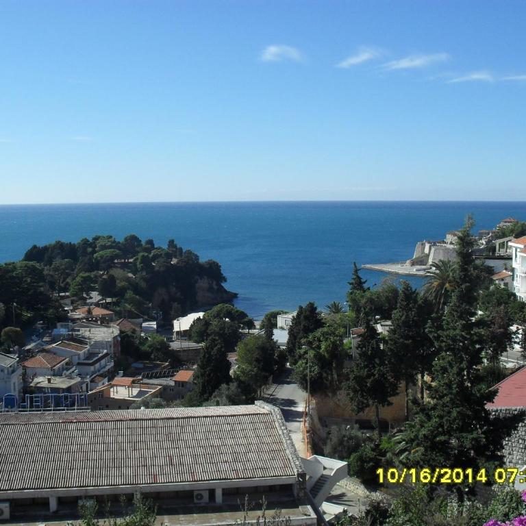 Apartment Batricevic - Apartman s 3 Spavaće Sobe, Balkonom i Pogledom na More - 47