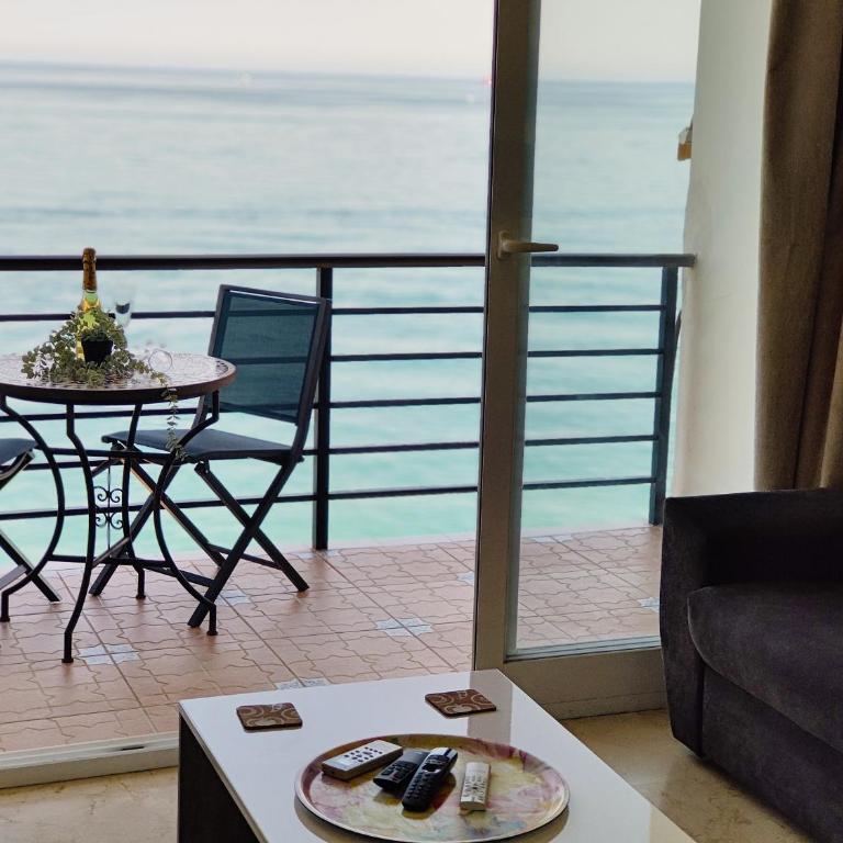Santa-Clara-Blue Horizon Front Line Apartment BY NAMASTE ELITE - Apartment - 18
