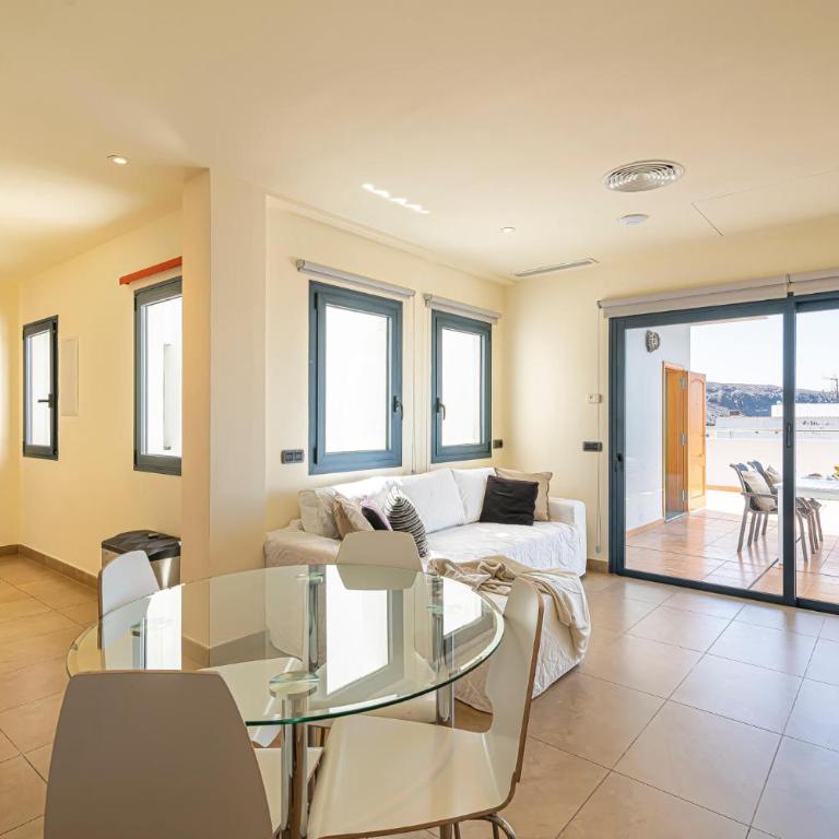 CAPRI LUXURY HOLIDAYS SUITES, Playa de los Cristianos - Apartamento Ático - 1