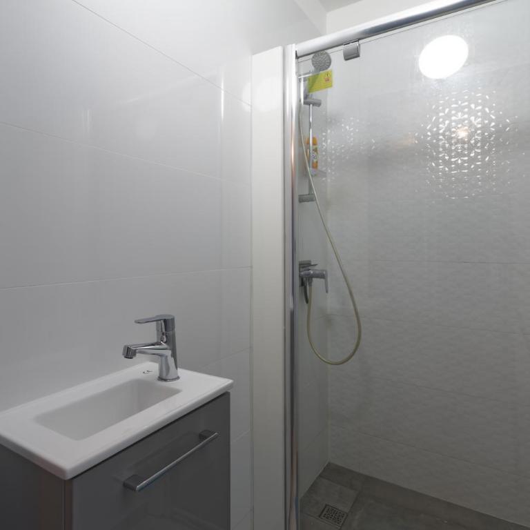 LE BEAULIEU * Appartement 4 chambres * 8pers * Clim * Parking * Balcon - Apartment - 20