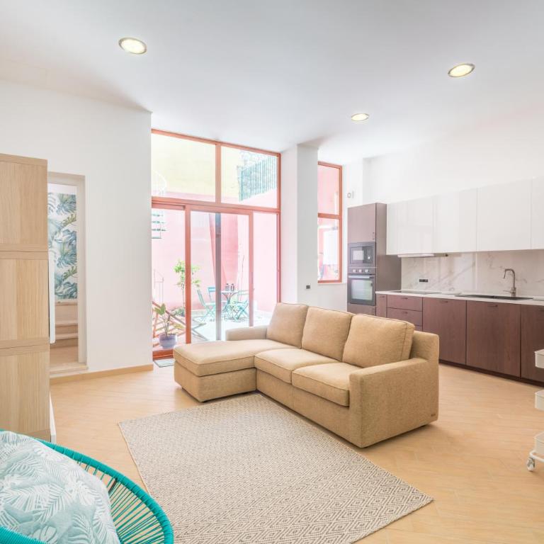 Le Nid - Centro Città - Terrazza - Wifi AC - Two-Bedroom Apartment - 5