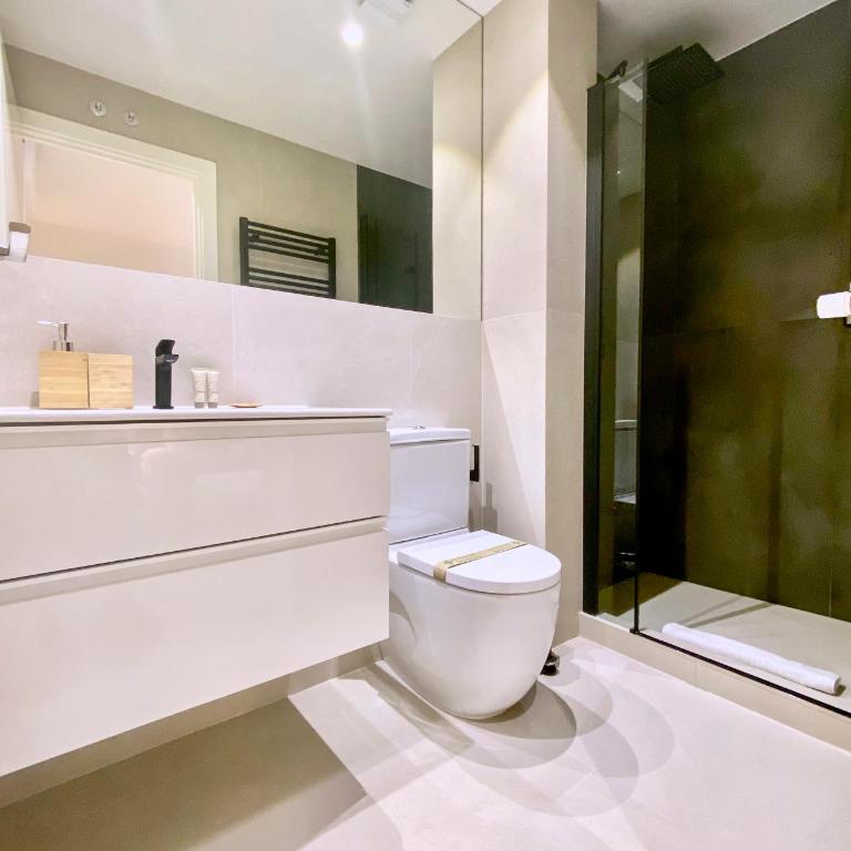 Latina Village - Apartamento de 2 dormitorios con Balcón - Two-Bedroom Apartment - 26