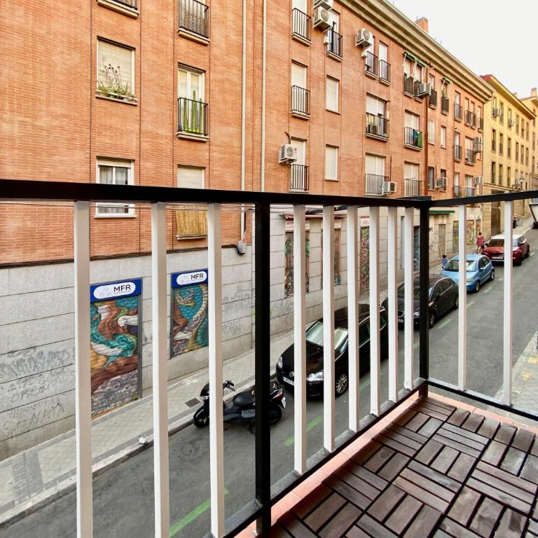 Latina Village - Apartamento de 2 dormitorios con Balcón - Two-Bedroom Apartment - 30