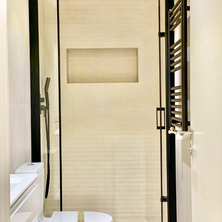Latina Village - Apartamento de 2 dormitorios con Balcón - Two-Bedroom Apartment - 15