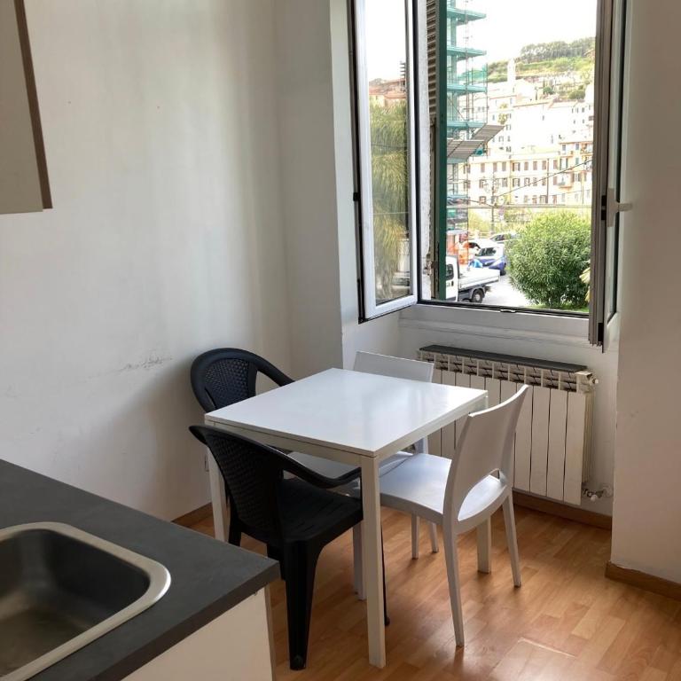 Cavour Guest House - Camera Quadrupla Classic - 1