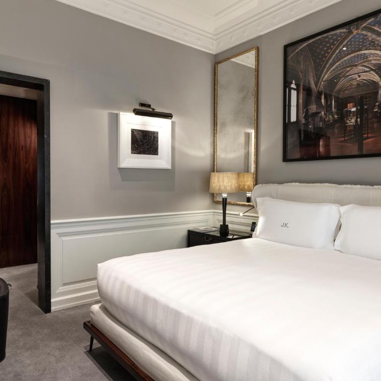 J.K. Place Roma - The Leading Hotels of the World - Camera Matrimoniale Deluxe - 13