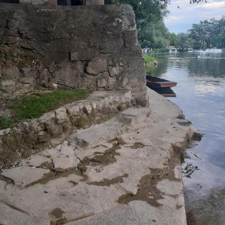 Apartman Dalal - with access to river Una - Two-Bedroom Apartment - 7
