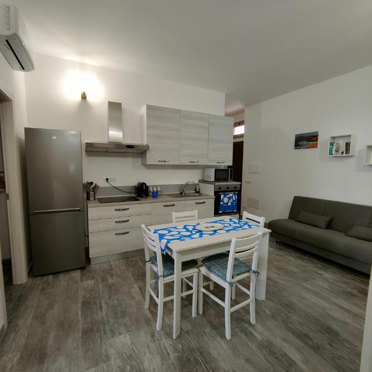 Appartamento Costa 8 Alghero - Two-Bedroom Apartment - 1