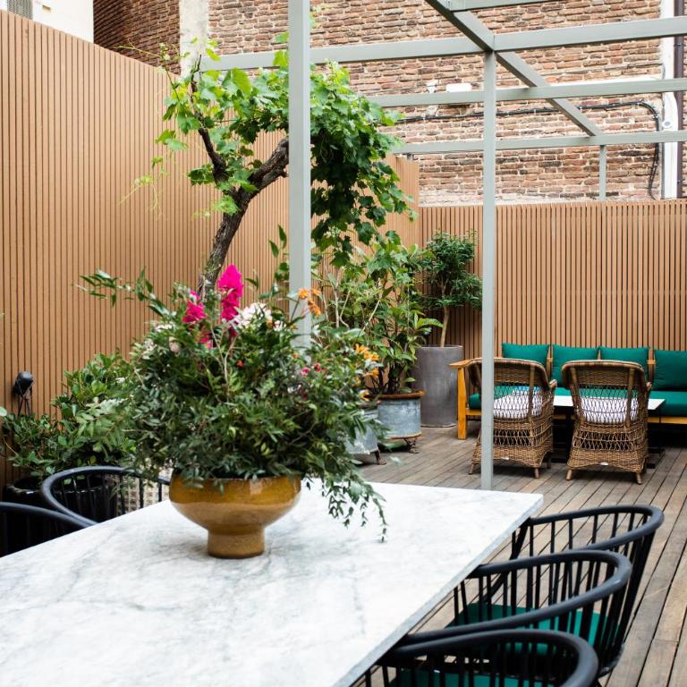 BLESS Hotel Madrid - The Leading Hotels of the World - Villa con terraza con bañera de hidromasaje - 3