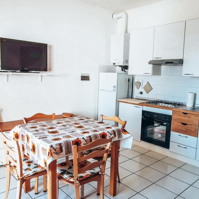 NUMANA, Bilocale con ampio balcone - Appartamento con 1 Camera da Letto - 3