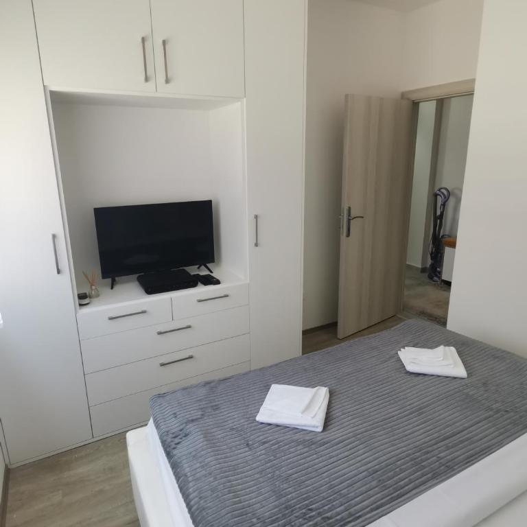 Apartman ALEKSA - Three-Bedroom Apartment - 20