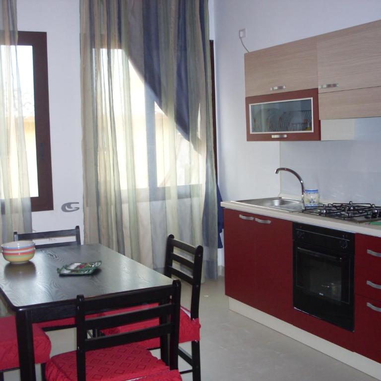 Vespri Siciliani - Camera Familiare con Bagno - 4