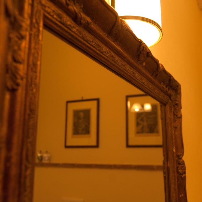 Palazzo Benucci - Standard King Room - 14