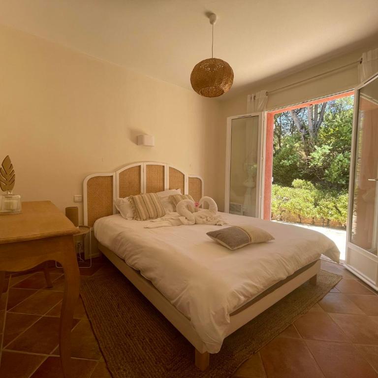 Fantastic pool villa 900m to the beach; with extravagant big garden - Villa - 12