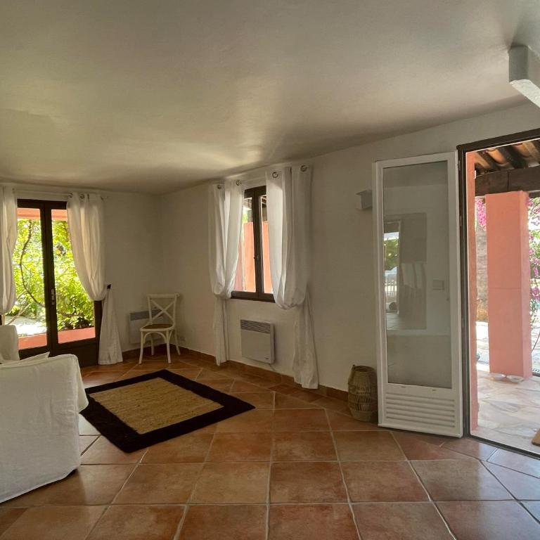 Fantastic pool villa 900m to the beach; with extravagant big garden - Villa - 17