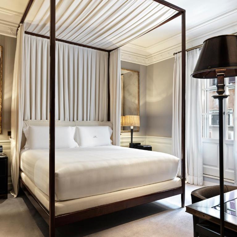 J.K. Place Roma - The Leading Hotels of the World - Camera JkDeluxe con Balcone - 4