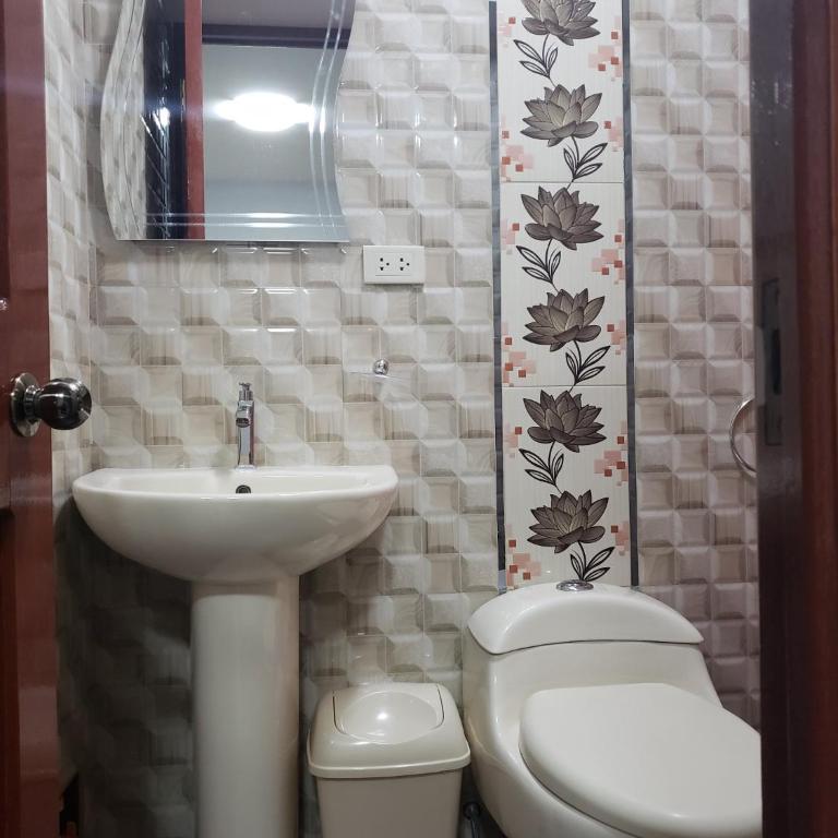 Hotel Apu Kempor - Standard Double Room with Two Double Beds - 9