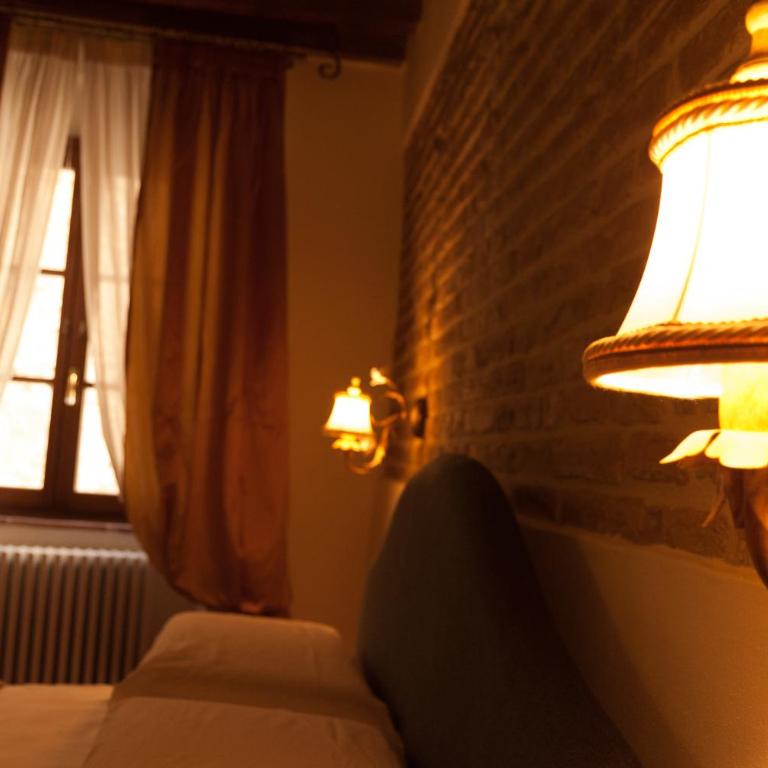 Palazzo Benucci - Superior King Room - 2
