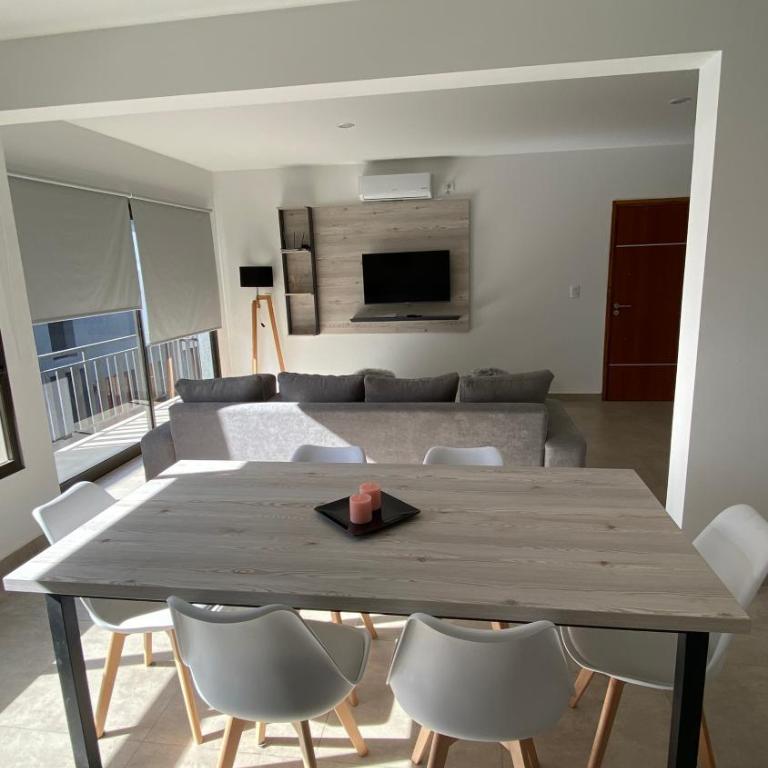 Departamento Amoblado MorenoPark 683 - Apartamento de 3 dormitorios - 4