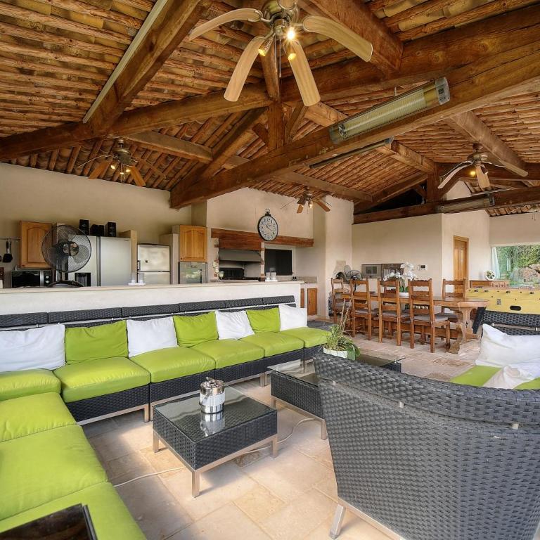 Propriété Prestige Mougins Cannes Hammam sauna, SPA,DISCOTHEQUE salle de Cinéma - Deluxe Villa - 24