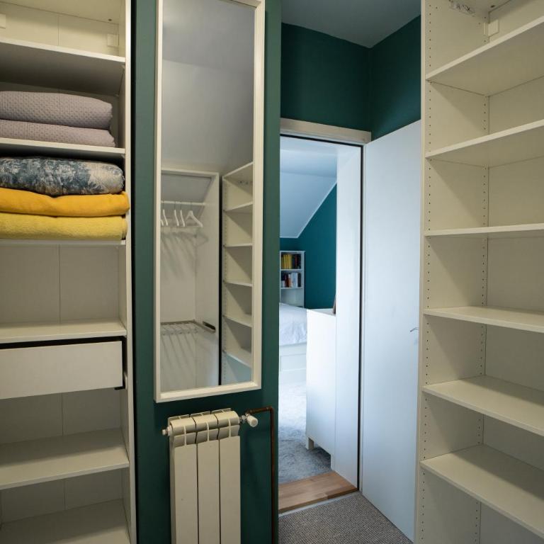 Family / Coworking Retreat Belgrade - Vila sa 3 Spavaće Sobe - 11