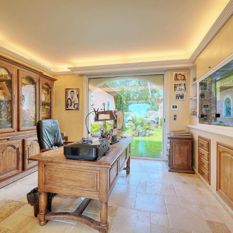 Propriété Prestige Mougins Cannes Hammam sauna, SPA,DISCOTHEQUE salle de Cinéma - Deluxe Villa - 16