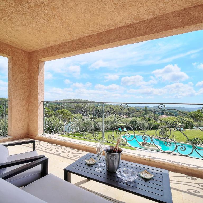 Propriété Prestige Mougins Cannes Hammam sauna, SPA,DISCOTHEQUE salle de Cinéma - Deluxe Villa - 33