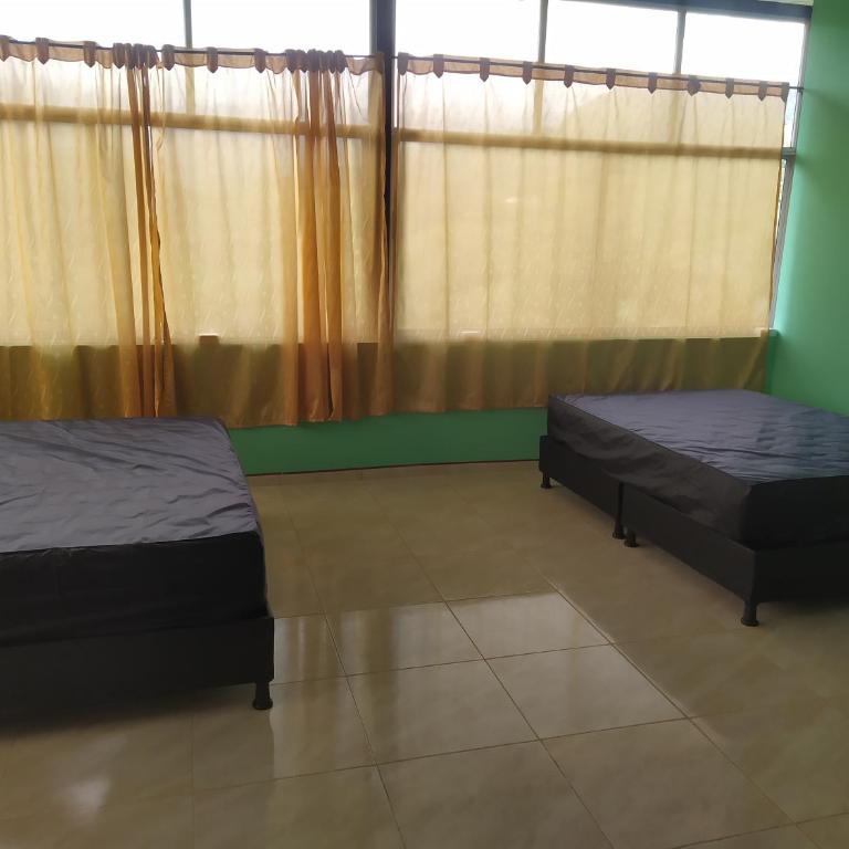 Eco Aldea Topacio - Habitación Doble con baño privado - 2 camas - 10