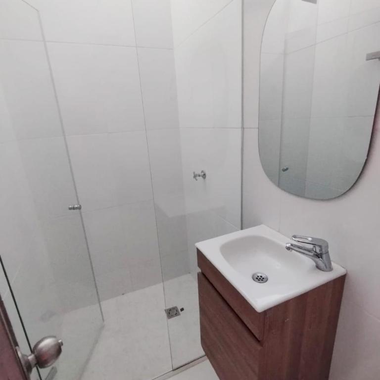 La Mansión Bello apto en el Rodadero Al lado de Centro Comercial Arrecife - Apartamento con vistas a la piscina - 13
