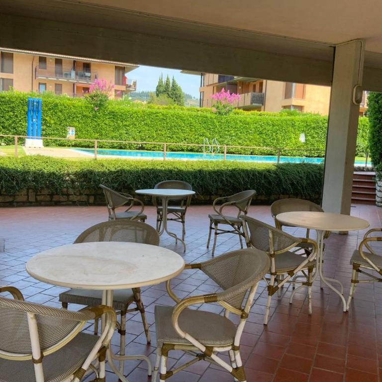 Elena Apartment - Free Secure Parking - Center - Pool - View Lake - One-Bedroom Apartment - 20