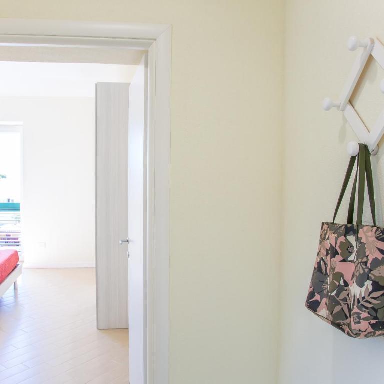 Appartamenti in centro a due passi dal mare - Cala Gonone - Appartamento con 1 Camera da Letto e Balcone - 4