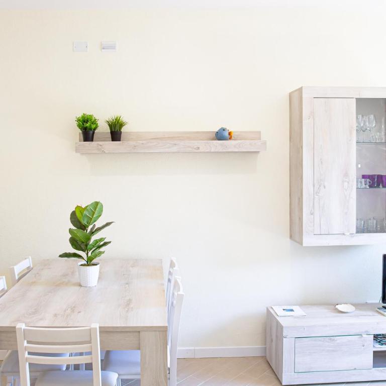 Appartamenti in centro a due passi dal mare - Cala Gonone - Appartamento con 1 Camera da Letto e Balcone - 6