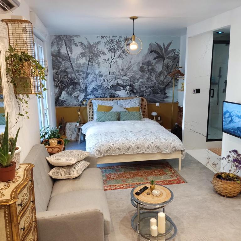 Superbe appartement avec jacuzzi avec jardin privé - Maison 1 Chambre - 2