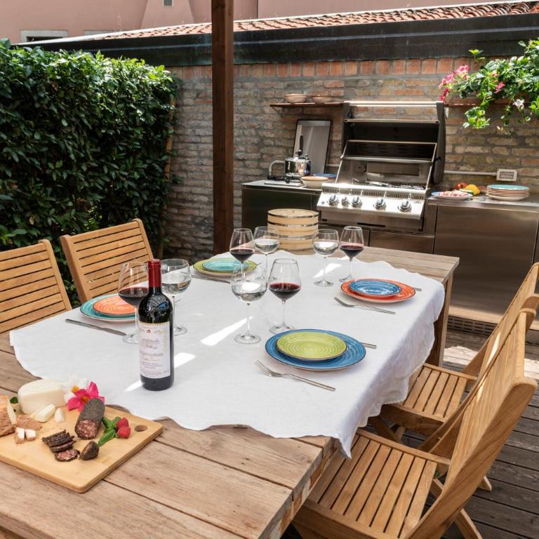 Villa Gallo 1915, luxurious villa with garden and SPA - Villa - 21