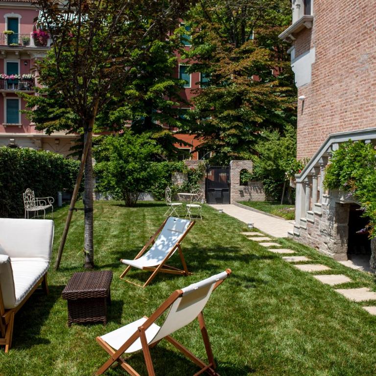 Villa Gallo 1915, luxurious villa with garden and SPA - Villa - 26