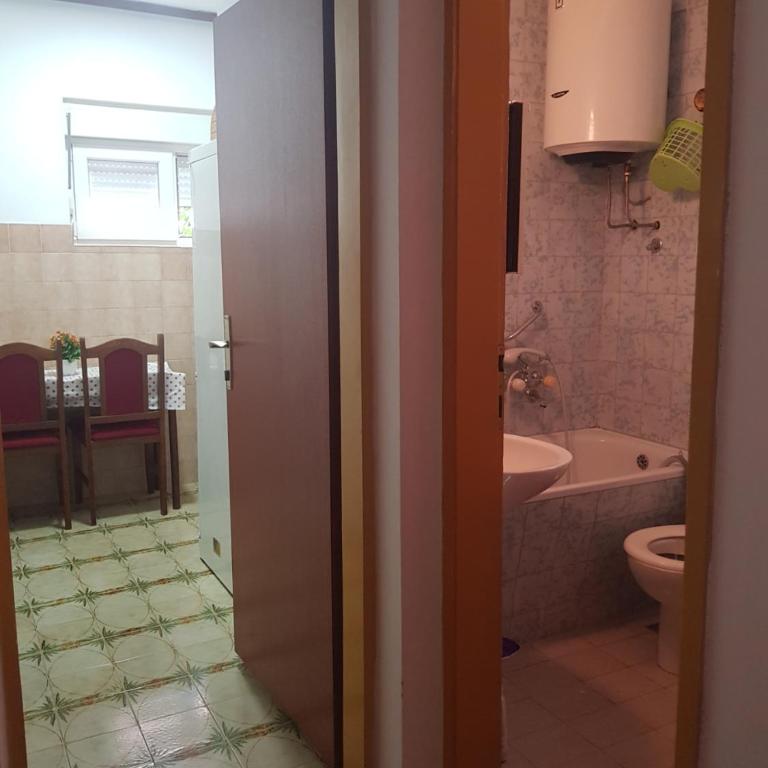 Sobe i apartmani Marović - Apartment - 17