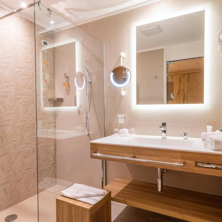 Hotel Cesa Tyrol - Suite con Vista Città - 2