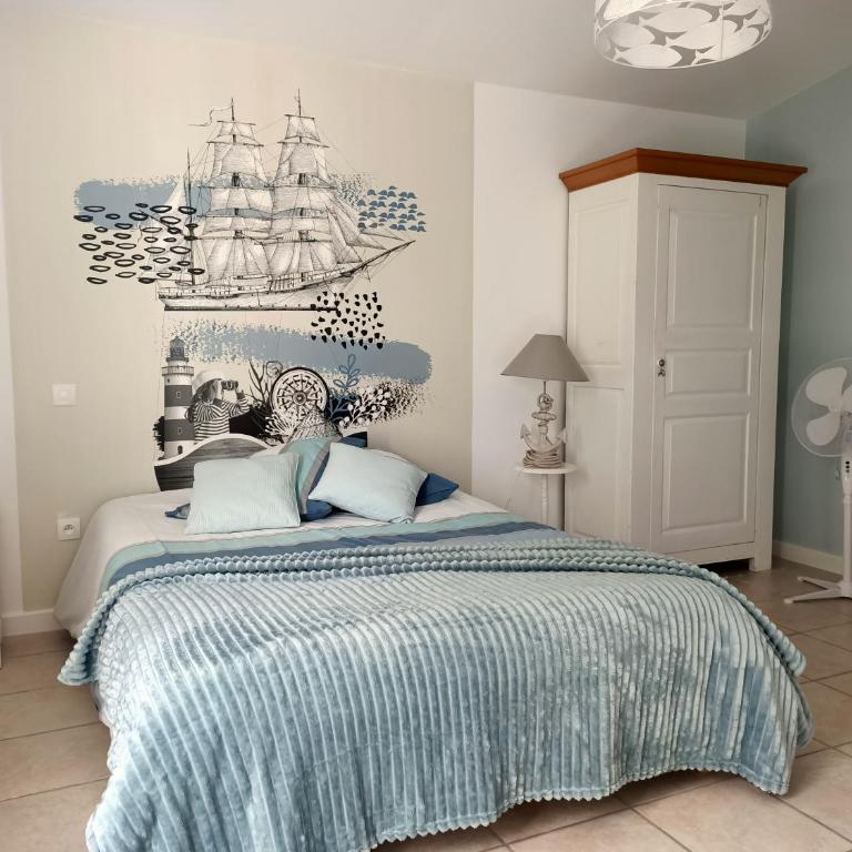 La Sornière - Chambre Double avec Salle de Bains Privative - 4