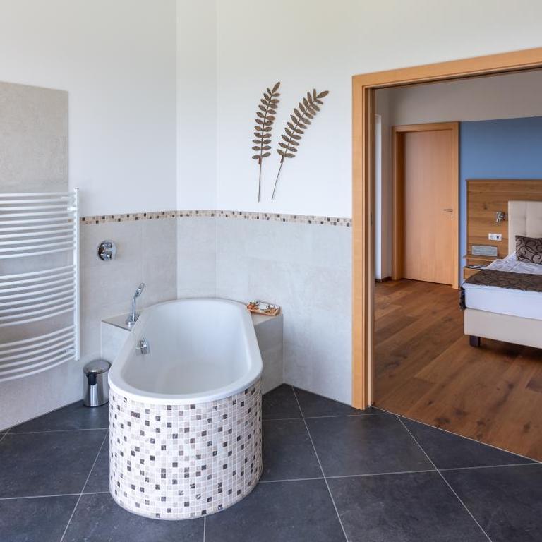 Greim15 --- ganzes Ferienhaus mit Fernsicht, Pool, Wellness - Three-Bedroom Home - 21