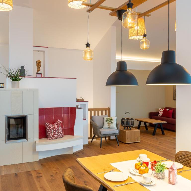 Greim15 --- ganzes Ferienhaus mit Fernsicht, Pool, Wellness - Three-Bedroom Home - 15
