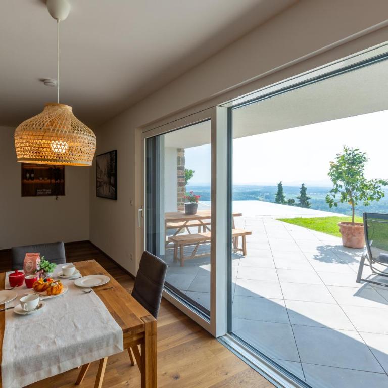 Greim15 --- ganzes Ferienhaus mit Fernsicht, Pool, Wellness - Three-Bedroom Home - 30