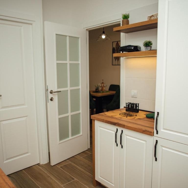 Baia di Cattaro - Two-Bedroom Apartment - 24