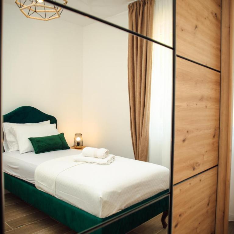 Baia di Cattaro - Two-Bedroom Apartment - 41